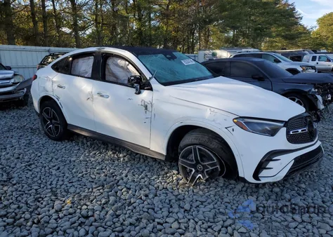 2024 Mercedes-Benz Glc Coupe 300 4Matic z USA, uszkodzony, nr VIN W1NKJ4HB1RF231060